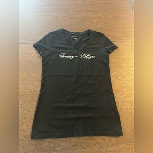 Tommy Hilfiger Women's Black Short Sleeve Tee V-Neck Rhinestone Logo Size XS